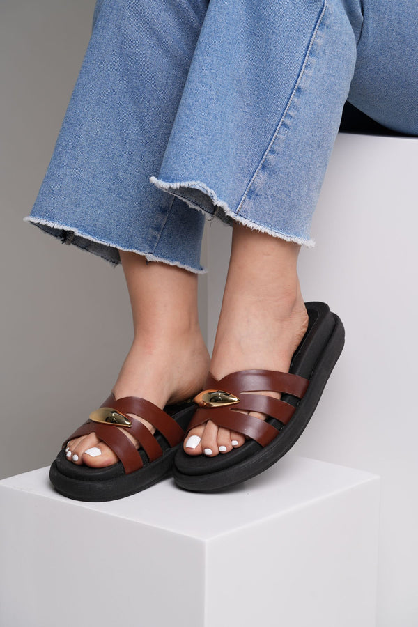 Sandalia Canoa en cuero STYLACHO
